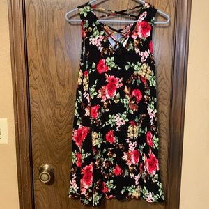 Umgee Black and Floral Sleeveless Dress, Medium